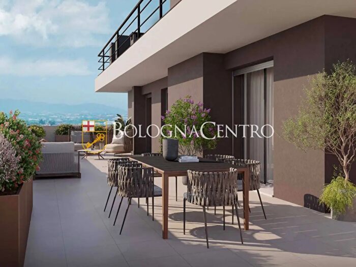 Appartamento con 5 locali in vendita in Via dell' Arcoveggio, Bologna