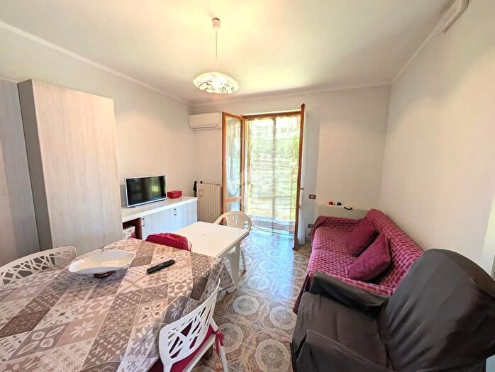 Appartamento trilocale in vendita in Via Colombare, Sirmione