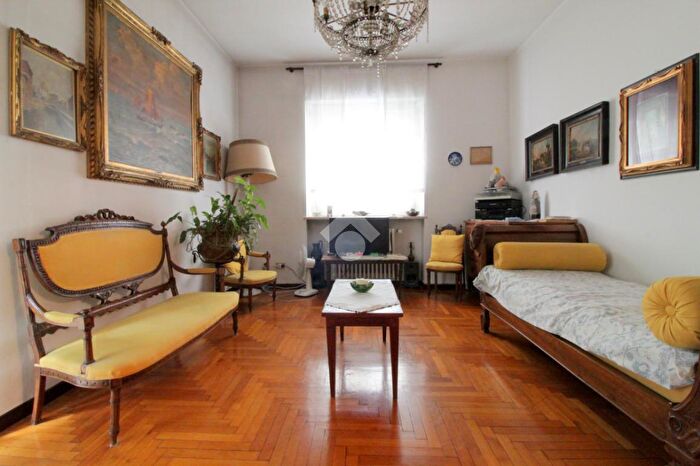 Appartamento trilocale in vendita in Viale Rimembranze, Lodi