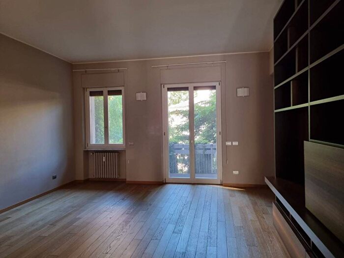 Appartamento quadrilocale in affitto in Via San Sisto, Carrobbio, Milano
