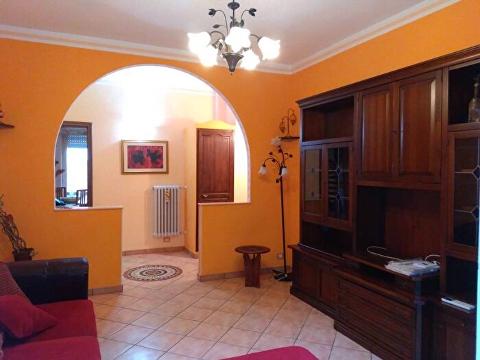 Appartamento trilocale in affitto in Vallere Castellana, Vigevano