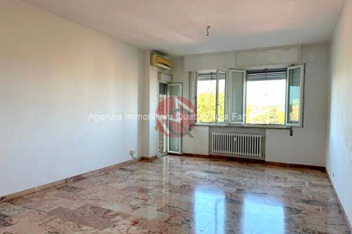 Appartamento con 5 locali in vendita in Via XI Febbraio, Fano