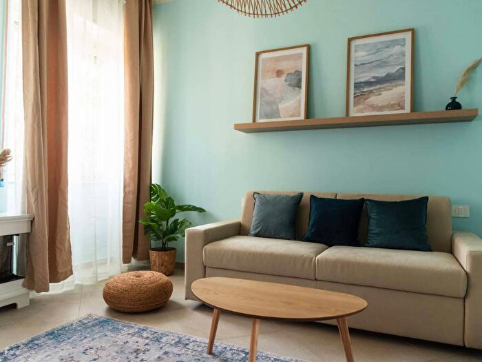 Appartamento trilocale in affitto in Via Cascina Corba, Lorenteggio, Milano