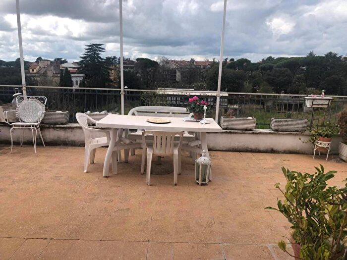 Appartamento monolocale in affitto in via festa avieno, Balduina, Roma