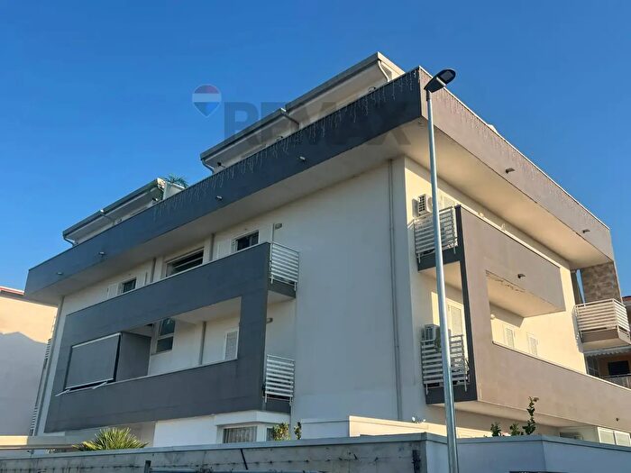 Appartamento quadrilocale in affitto in Via Paolo Borsellino Snc, Trentola Ducenta