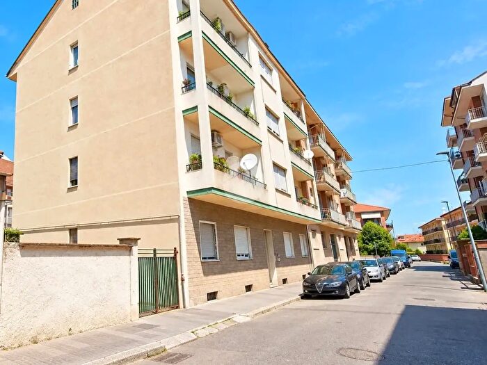 Appartamento trilocale in vendita in Via Amedeo Avogadro, Settimo Torinese