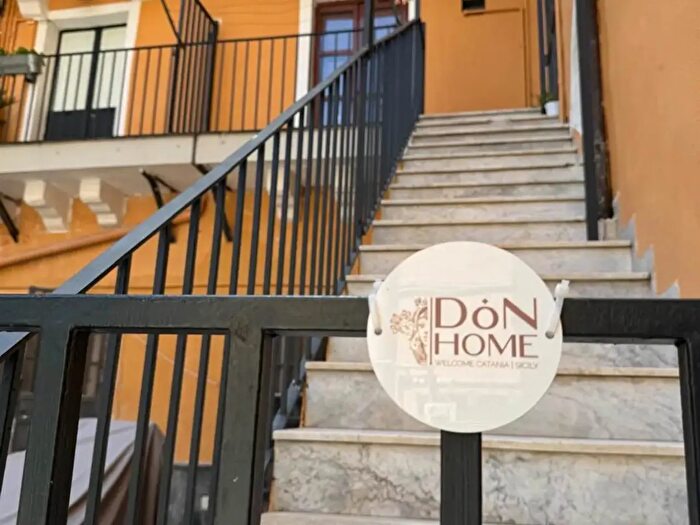 Appartamento bilocale in vendita in Via Marchese di Casalotto, Catania