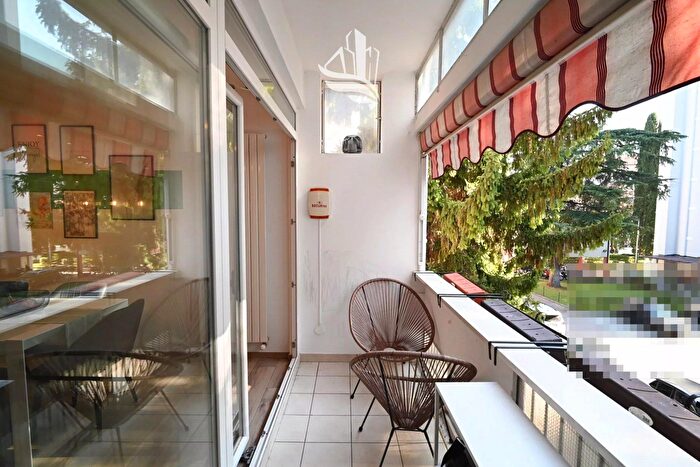 Appartamento trilocale in vendita in Via Sassari, Bolzano