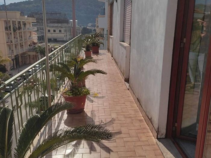 Appartamento trilocale in affitto in Corso Italia, Gaeta