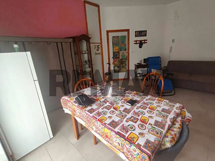 Appartamento monolocale in affitto in Via Litteri, Aci Castello