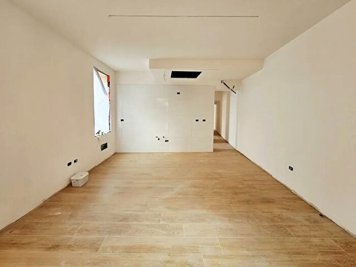 Appartamento trilocale in affitto in Via San Luigi, Monselice