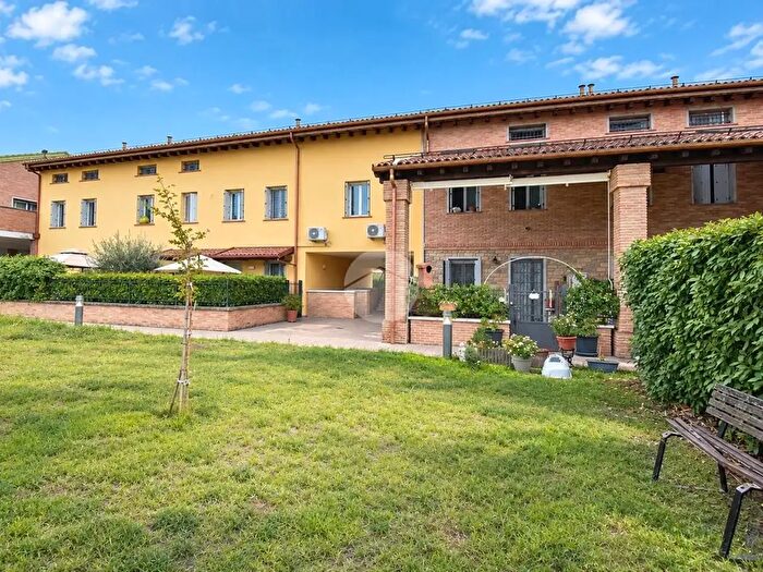 Appartamento bilocale in vendita in Via Gino Bertani, Felino