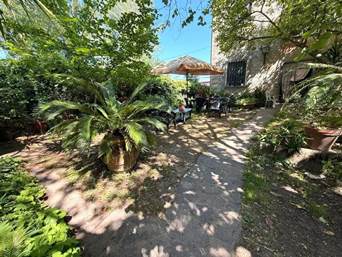 Casa con 6 locali in vendita in Capannori