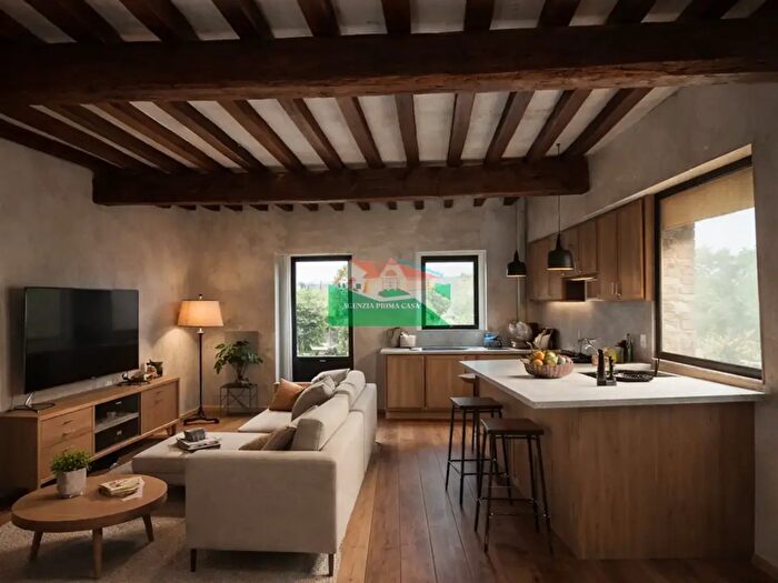 Casa con 10 locali in vendita in Via Montesanto, Ravenna