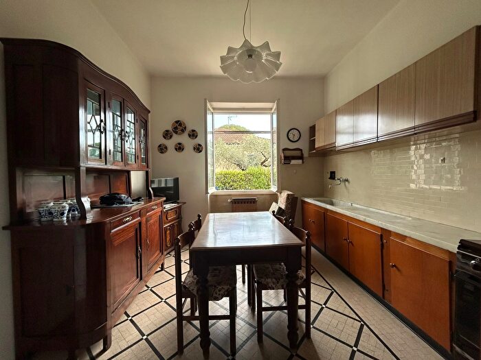 Casa trilocale in vendita in Santo Stefano Di Magra