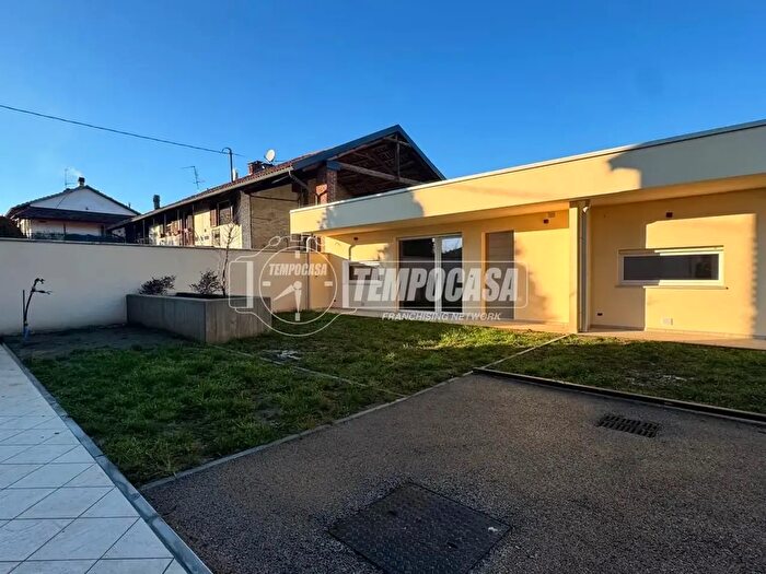 Appartamento trilocale in vendita in Via Pinerolo, Candiolo