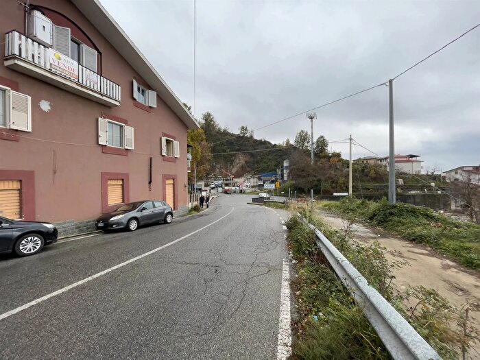 Appartamento con 6 locali in vendita in Casali del Manco