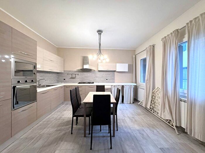 Casa trilocale in affitto in Corso Giuseppe Mazzini, Centro, Adria