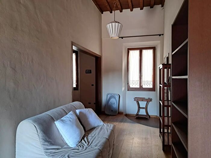 Appartamento trilocale in affitto in Firenze