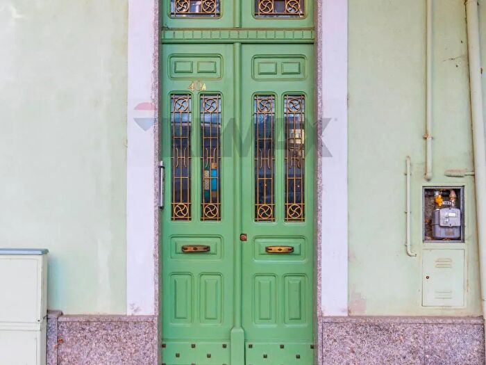 Appartamento con 6 locali in vendita in Sassari