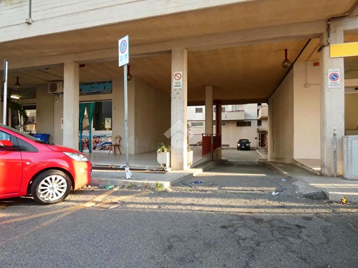 Appartamento quadrilocale in vendita in Via Giovanni XXIII, Scanzano Jonico