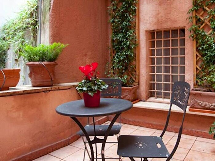 Appartamento monolocale in affitto in Via Frangipane, Colle Oppio, Roma