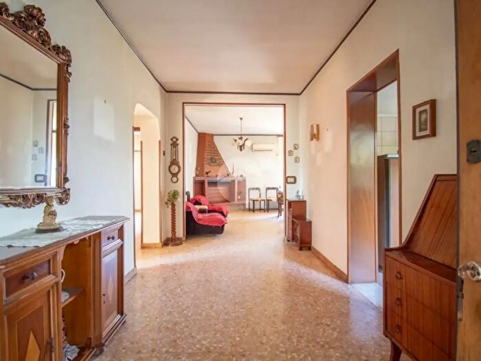 Appartamento quadrilocale in vendita in Strada di Colle Marocco, Palombara Sabina