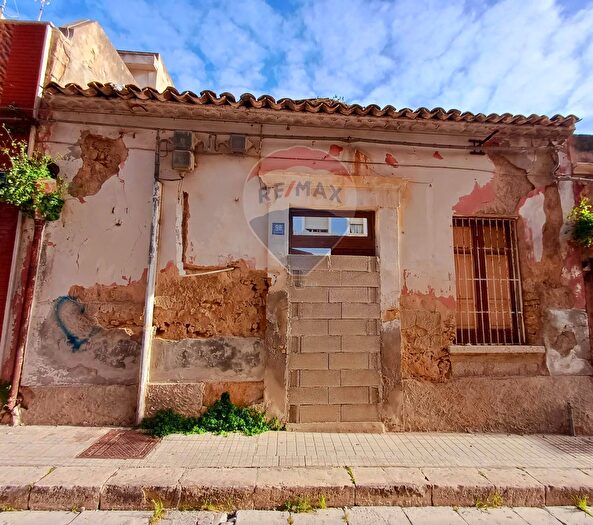 Casa bilocale in vendita in Via E Cialdini, Pachino