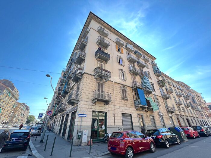 Appartamento bilocale in vendita in Via Salassa, Torino