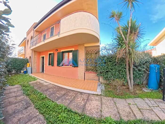 Appartamento trilocale in vendita in Via Giovanni Beltrame, Montenero Di Bisaccia