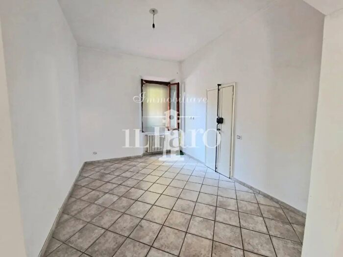 Appartamento quadrilocale in vendita in Campi Bisenzio