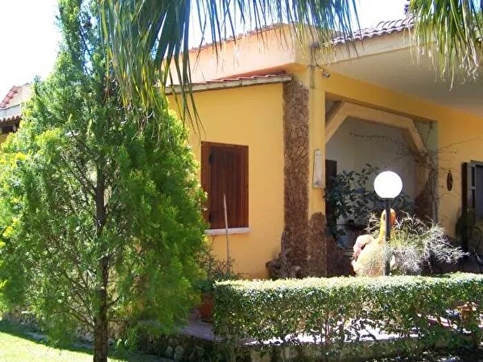 Casa con 6 locali in vendita in Cda Grassura, Francofonte