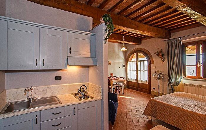 Casa monolocale in affitto in Via Cesare Battisti, Crespina, Crespina e Lorenzana