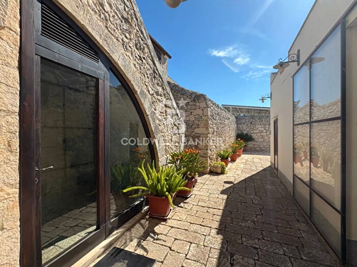 Casa con 6 locali in vendita in Contrada Fortugno, Ragusa