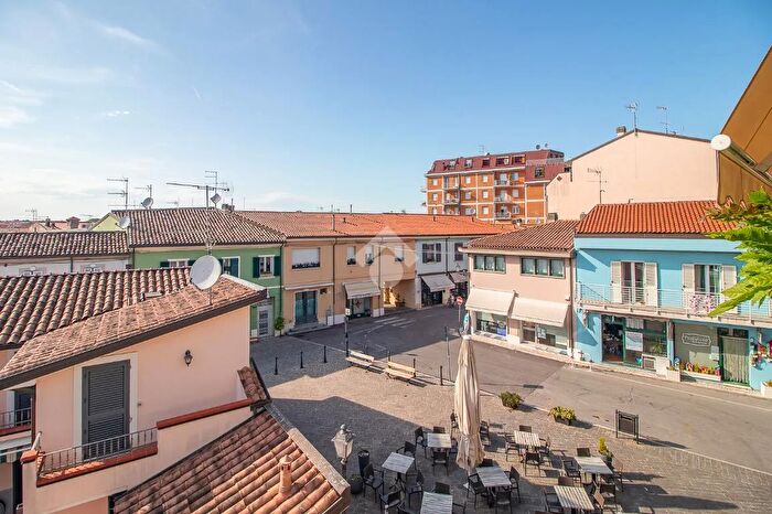 Appartamento trilocale in vendita in Viale Fratelli Sintoni, Cesenatico