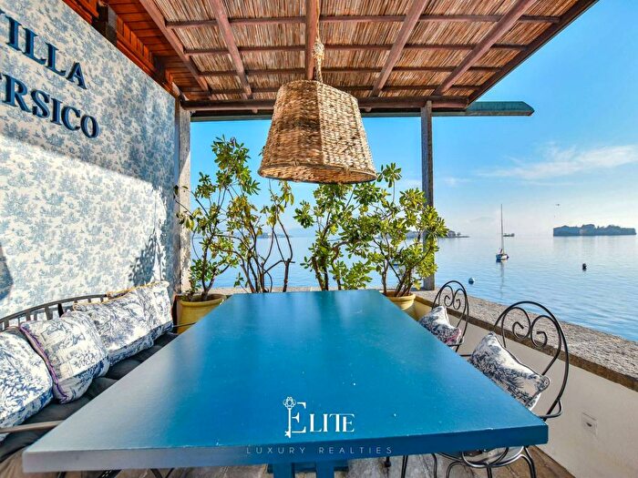 Casa trilocale in affitto in Via Sempione, Centro, Baveno