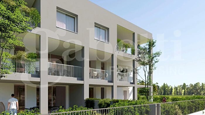 Appartamento con 5 locali in vendita in Via C Goldoni, Treviso