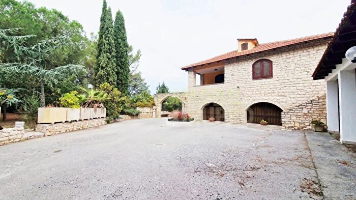 Casa con 6 locali in vendita in Castel del Monte Andria Andria, Andria