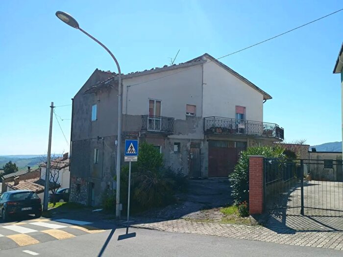 Casa con 6 locali in vendita in Via Cappella, San Felice Del Molise