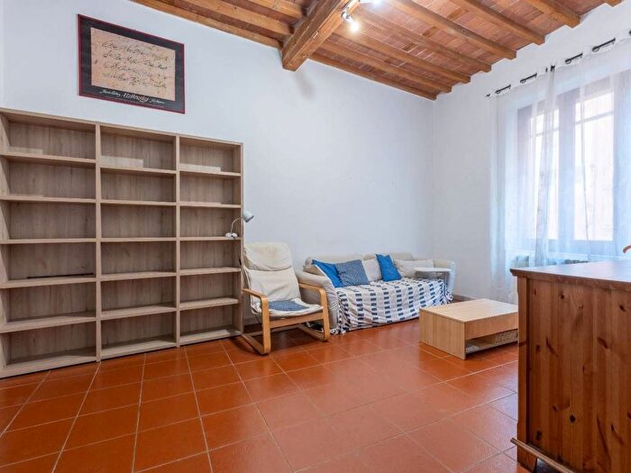Appartamento con 5 locali in affitto in via Rigattieri, San Francesco, Pisa