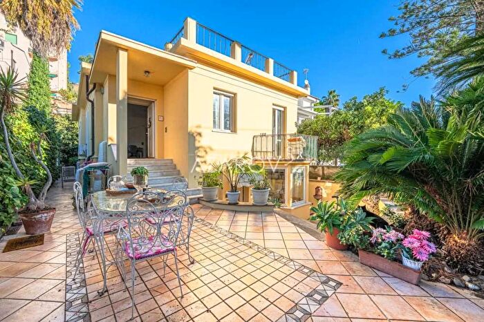Casa quadrilocale in vendita in Sanremo