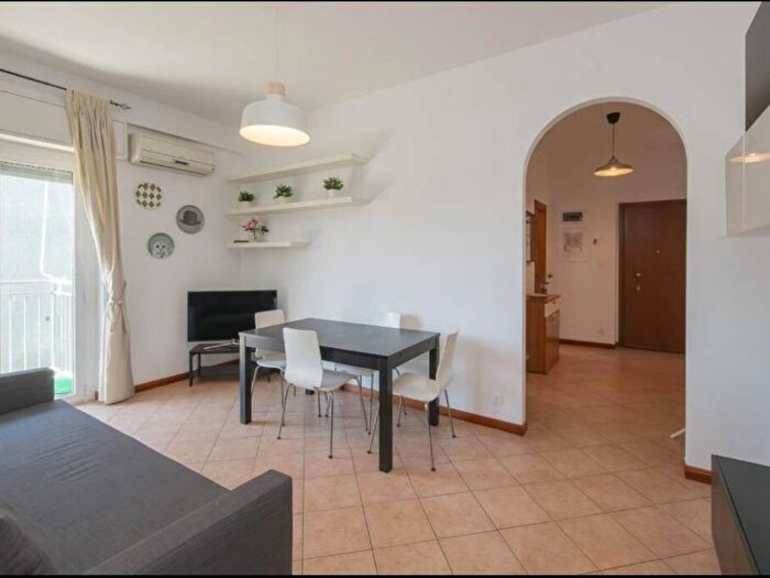 Appartamento bilocale in affitto in Via Gianfranco Zuretti, Cascina dei Pomi, Milano