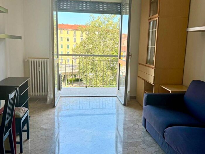 Appartamento monolocale in affitto in Via Polesine, Corvetto, Milano