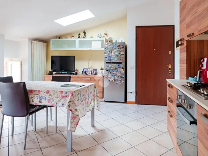 Appartamento bilocale in vendita in Via Geromina, Treviglio