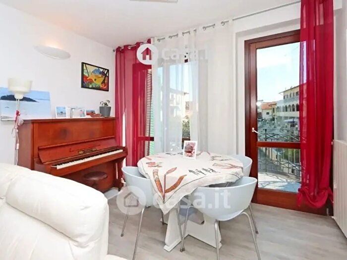 Appartamento con 6 locali in vendita in Via del Vigna, Livorno