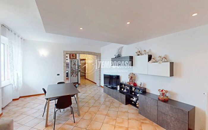 Appartamento quadrilocale in vendita in Agugliano