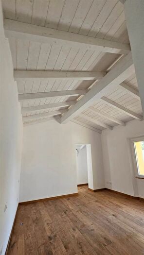 Casa quadrilocale in vendita in San Giuliano Terme