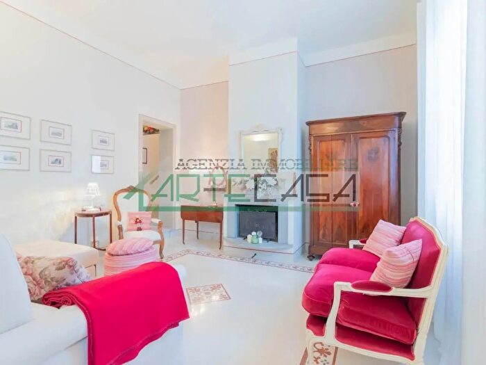 Casa con 5 locali in vendita in Pisa