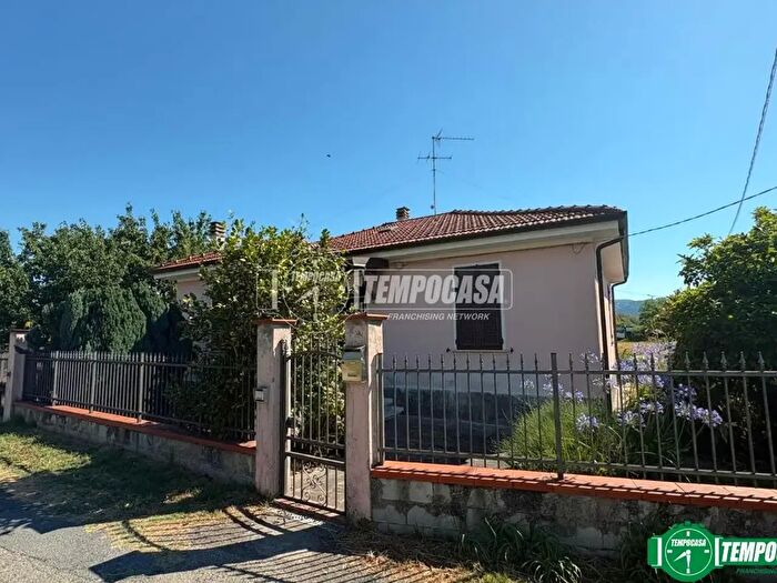 Casa quadrilocale in vendita in Via Pedemonte, Arcola