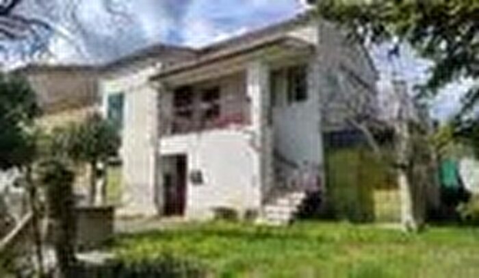 Casa con 12 locali in vendita in Calandrione Cingoli MC Italia Calandrione, Cingoli